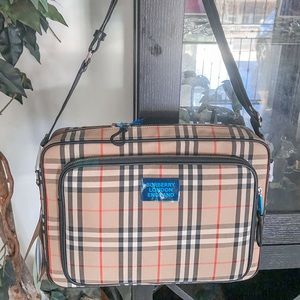 BURBERRY NWT Laptop Case